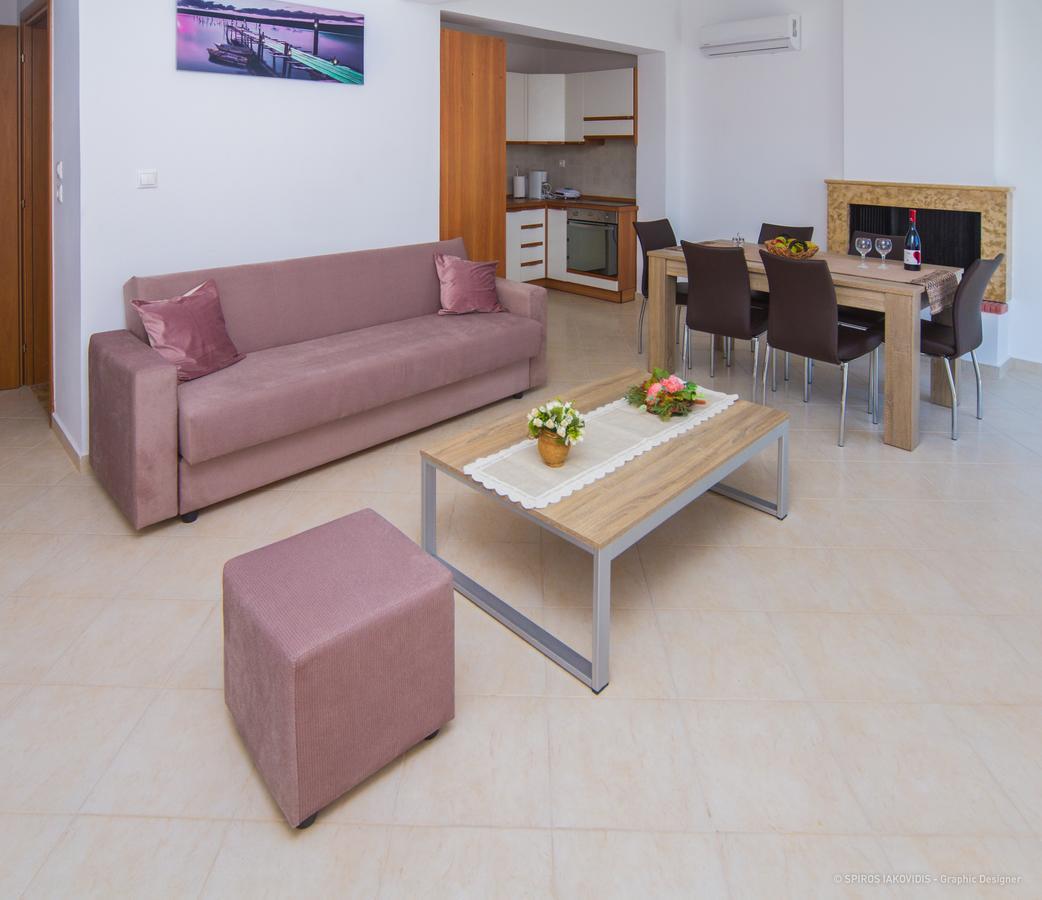 Casa Marinella Apartamento Gennadi Exterior foto