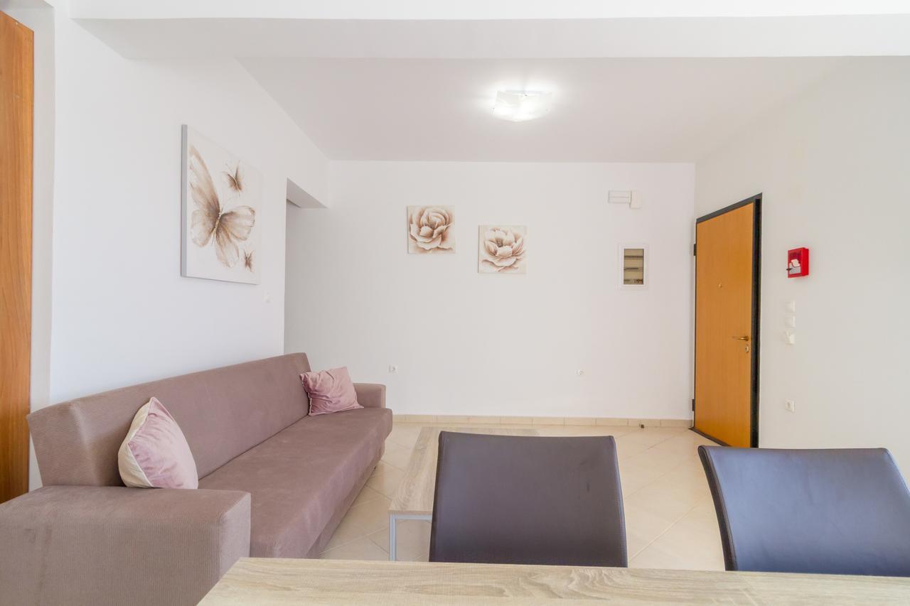 Casa Marinella Apartamento Gennadi Exterior foto