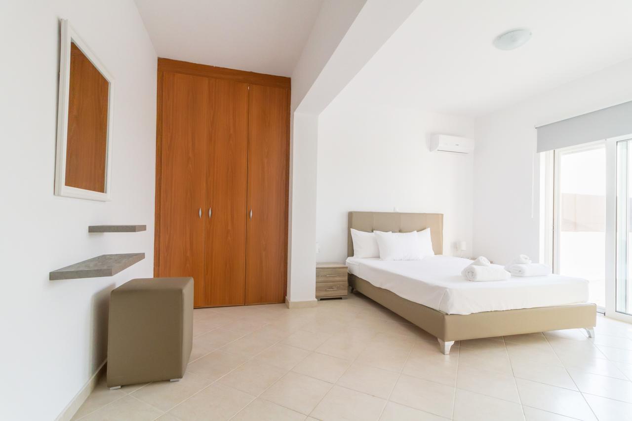 Casa Marinella Apartamento Gennadi Exterior foto